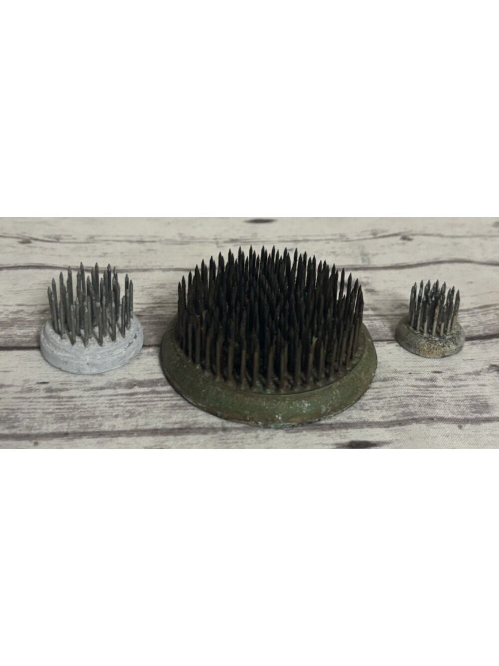 Vintage Needle Sharp Metal Heavy Flower Frog Floral Display Stand Lot‎ Of 3